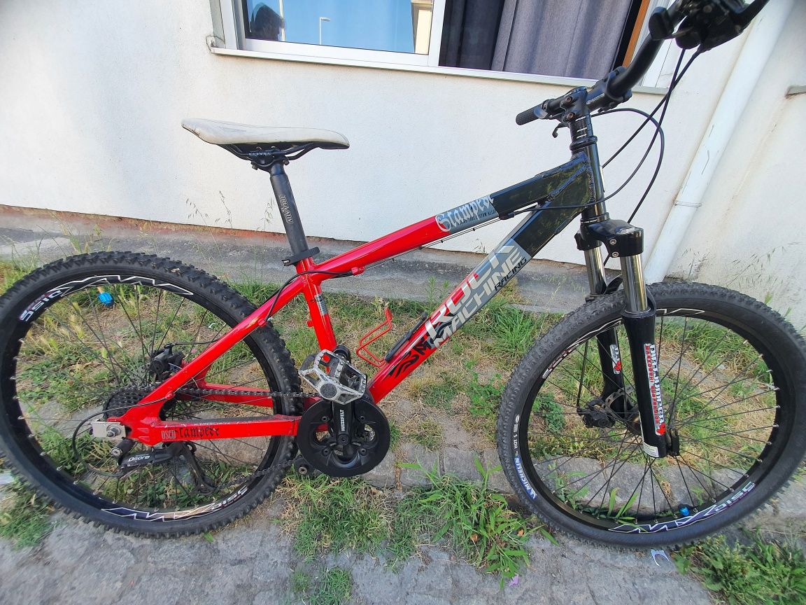 Vendo bicicleta rock rider machine com suspensao dirt jumper 4