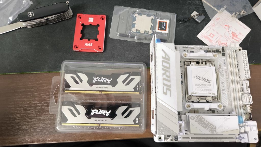 Mini-ITX ПК комплект R7 5800X, 64gb 3200mhz, 2x 512gb m2., b550iaorus