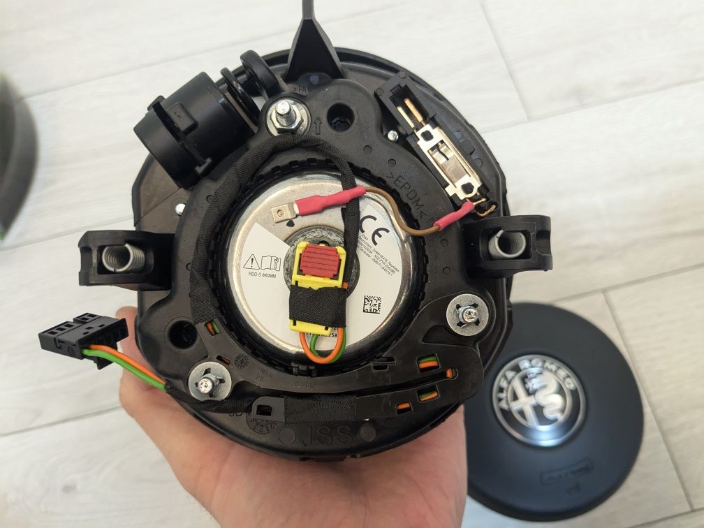 Подушка безопасности руля Alfa Romeo Stelvio Giulia Tonale airbag