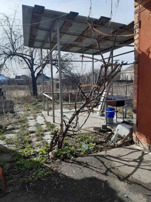Продаж будинку , центр Дергачі, зупинка транспорту поряд