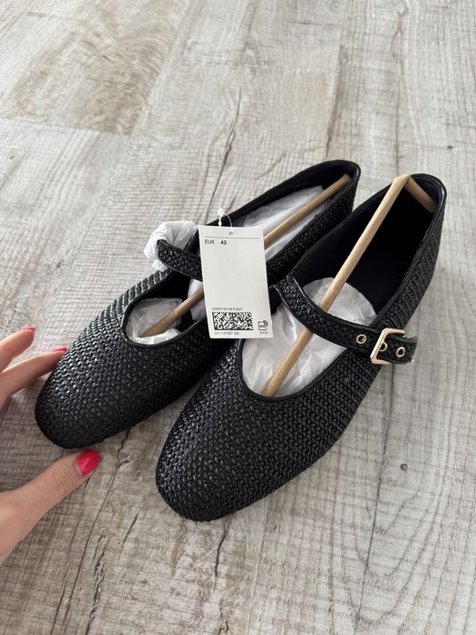 Балєткі. Туфли. Мери джейн. H&M. Балетки.