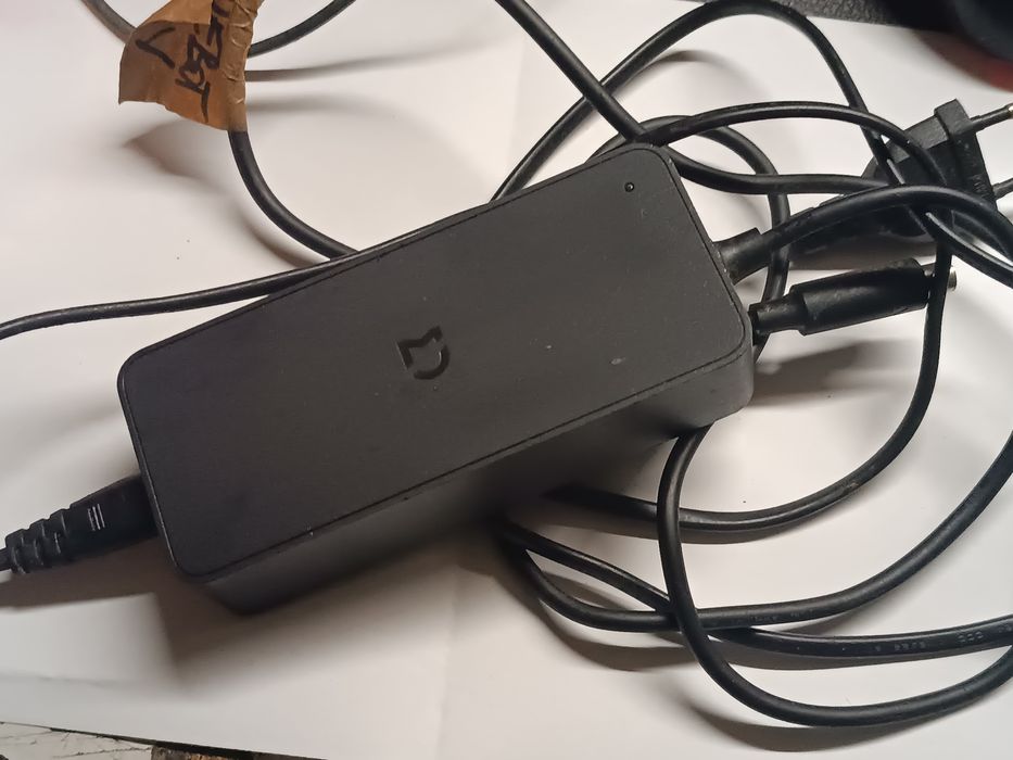 Oryginalna ładowarka hulajnoga/rower Xiaomi Ninebot Segway 36V(42V)