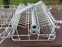 Dwa koszyki do zmywarki Ariston hotpoint 45 cm