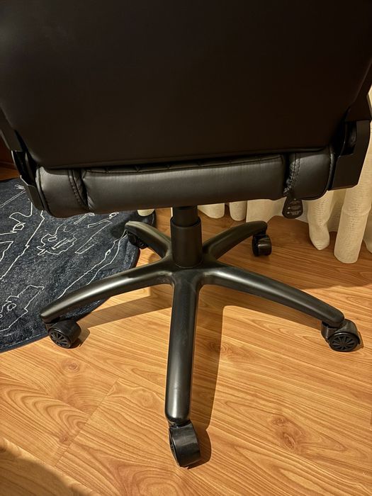 Cadeira Gaming Preta Talius