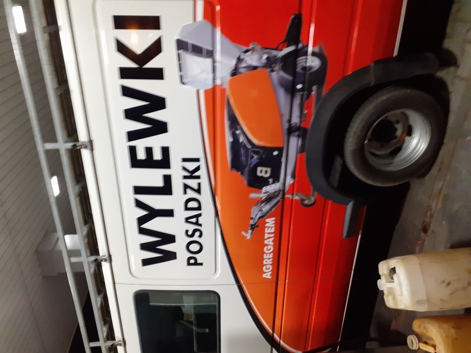 Wylewki posadzki maszynowe agregatem