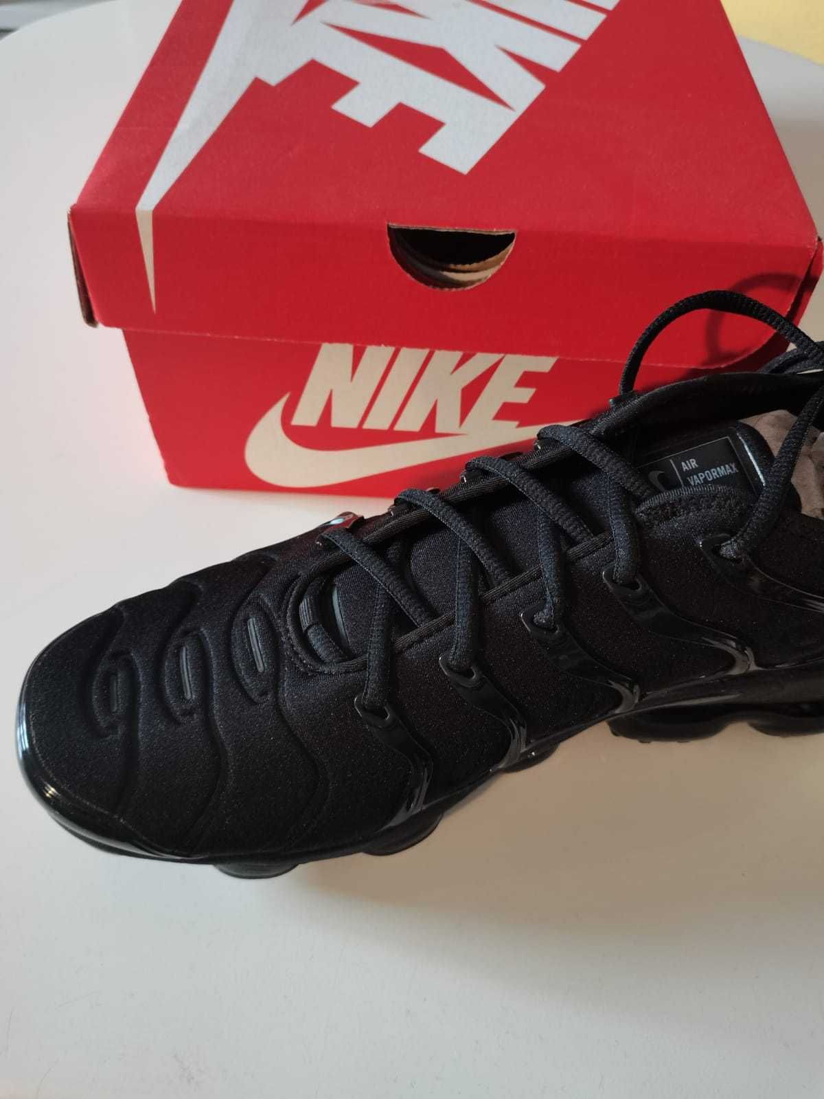 Sapatilhas NIKE Air VaporMax Plus NOVAS - nº46