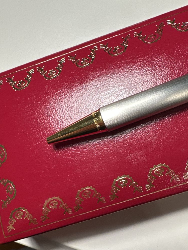 Dlugopis must de cartier