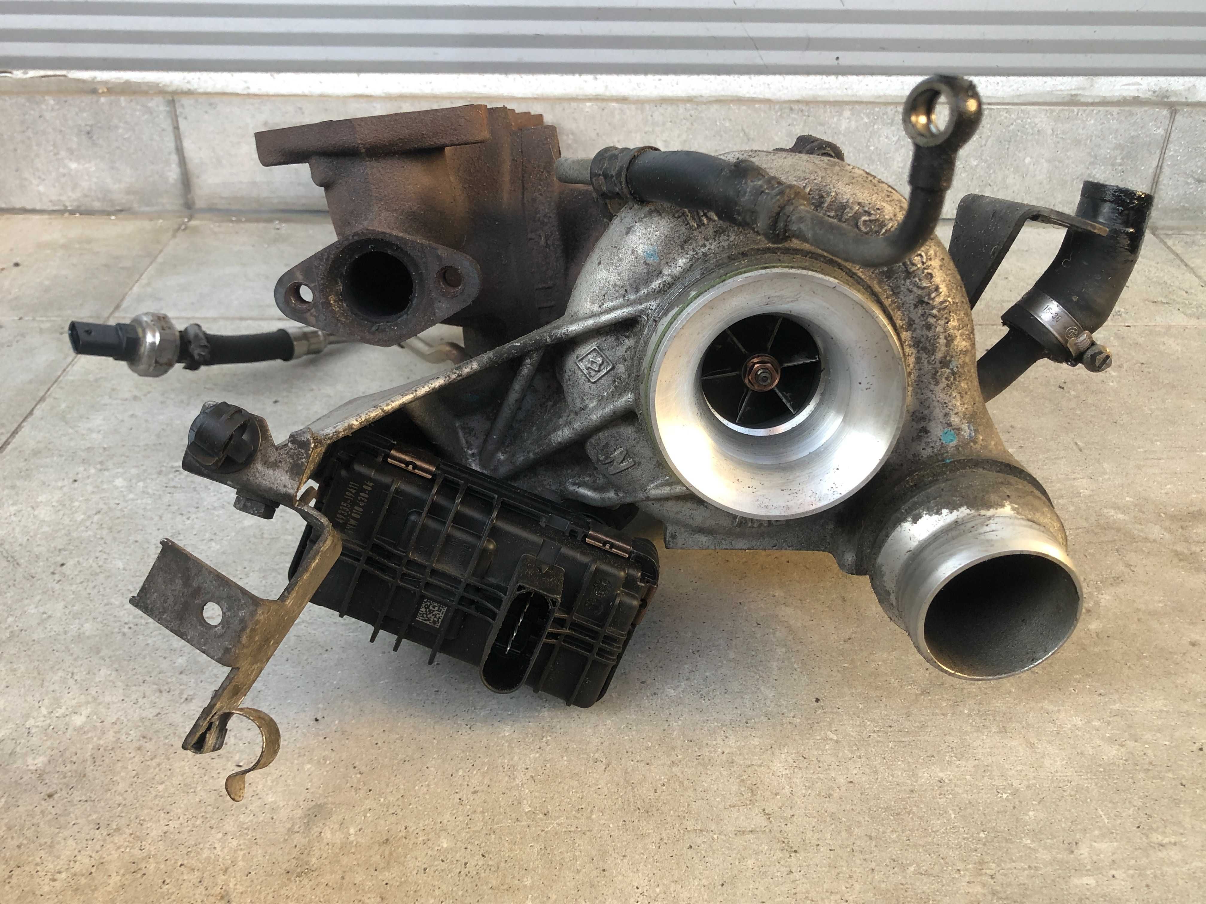 Turbo Turbina Turbosprężarka BMW F10 F11 F20 F25 F30 2.0d N47 320d 520