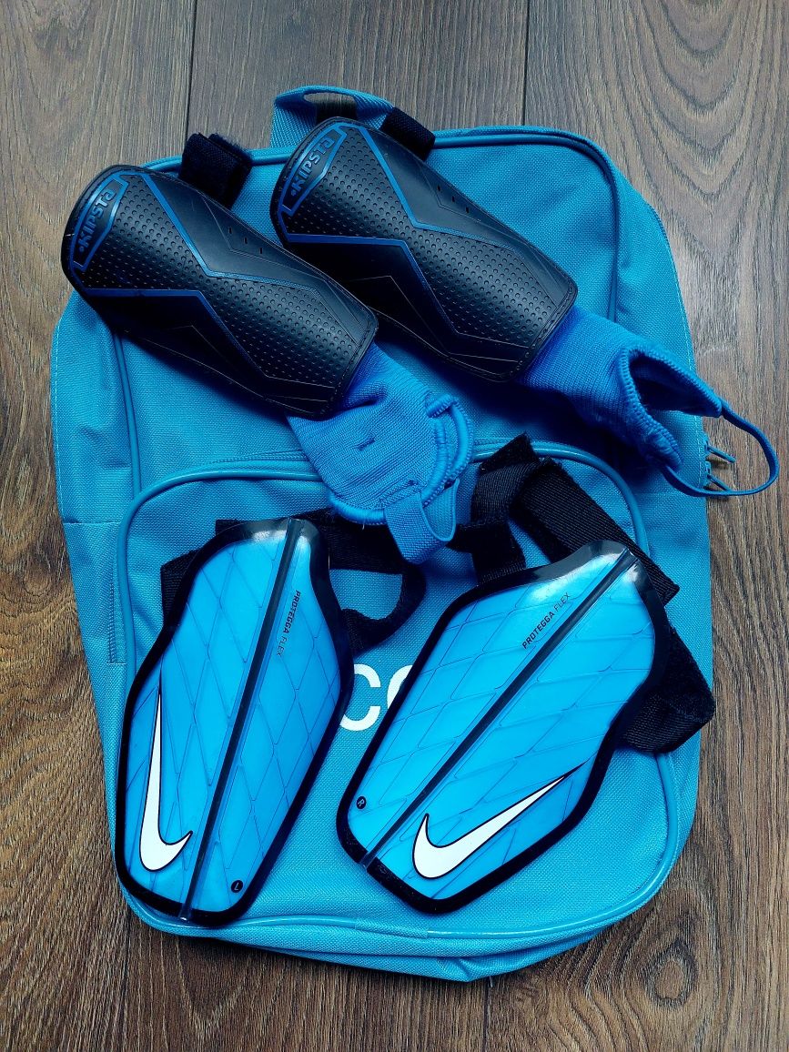 NIKE zestaw ochraniacze i nagolenniki piłkarskie komplet + nowy plecak