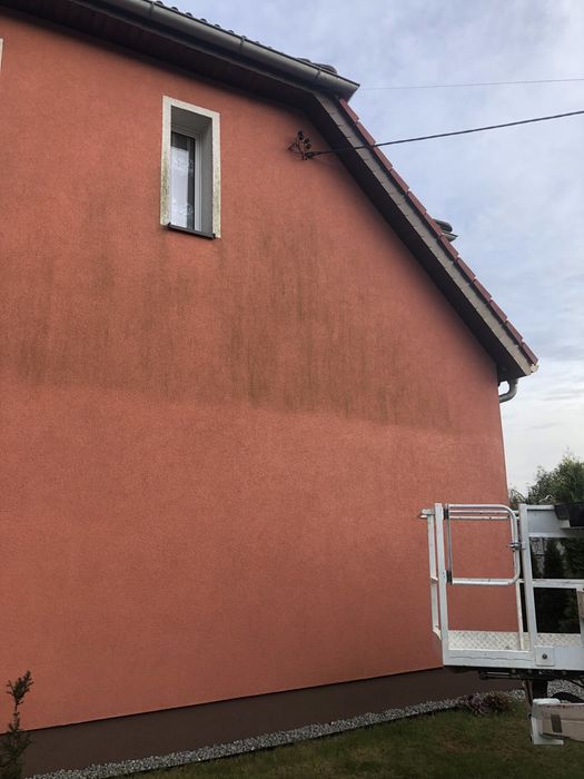 Mycie elewacji domów ścian dachów kostki hal