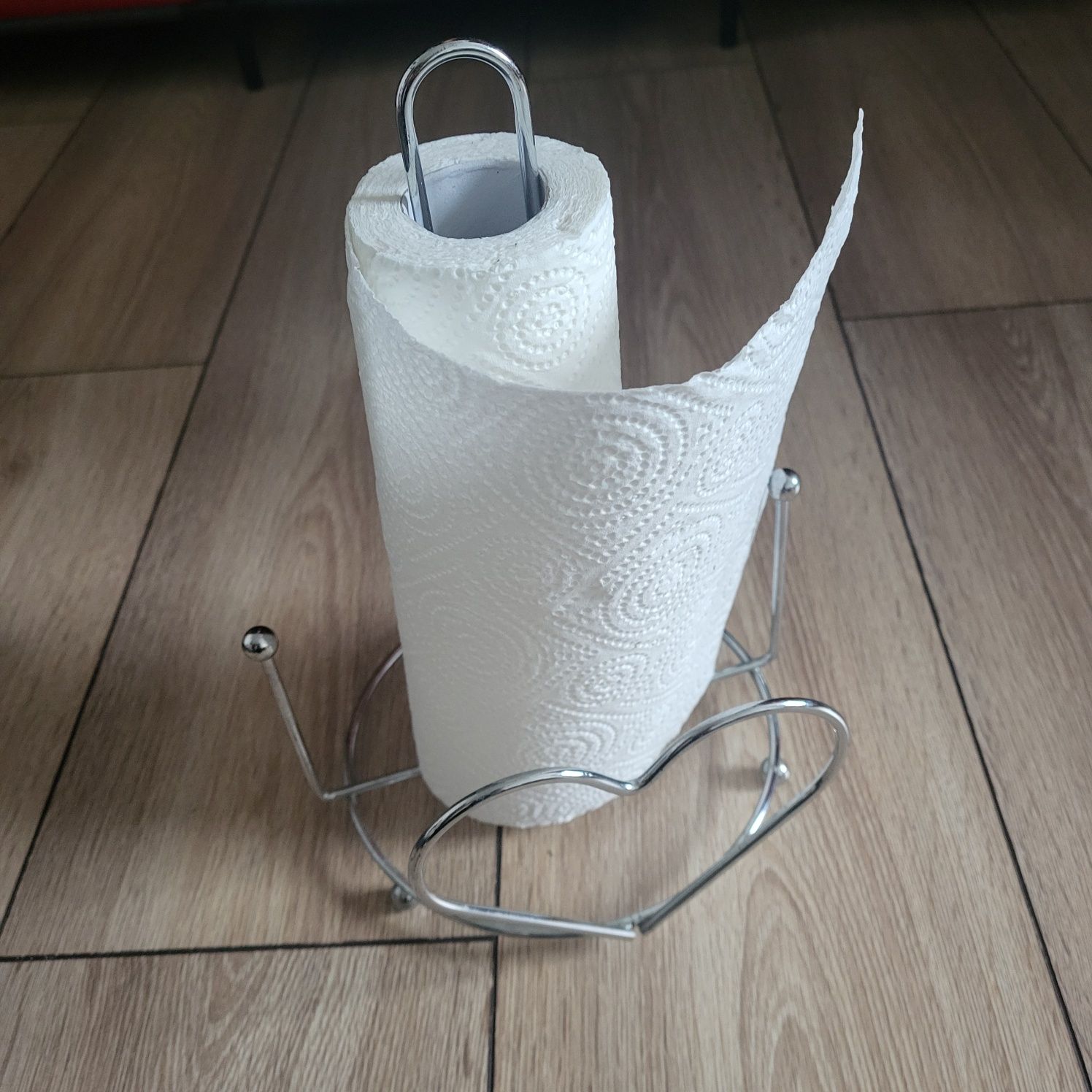 Stojak na ręcznik papierowy