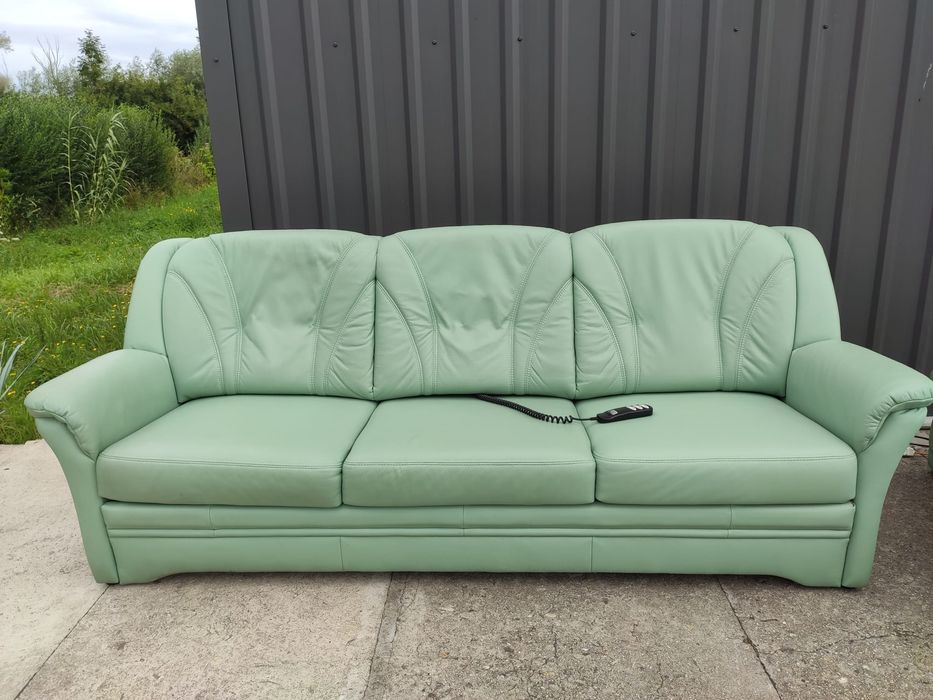 Sofa skórzana 3-osobowa ze sterowanym siedziskiem+duża pufa- skóra!
