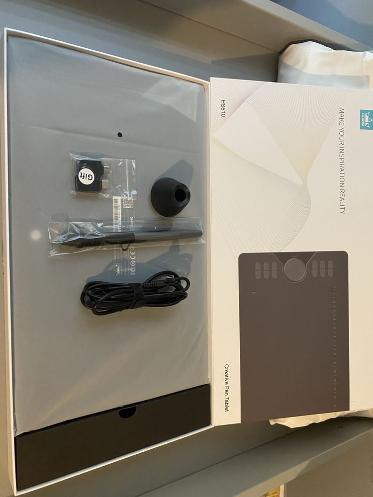 Huion HS610 z akcesoriami