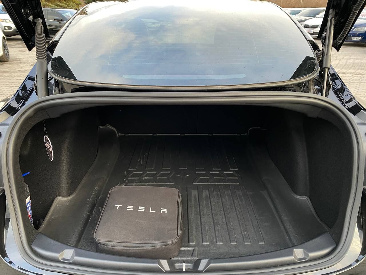 Tesla (15) Model 3 (ВНЕСОК від 15%) Альянс Авто Кривий Ріг