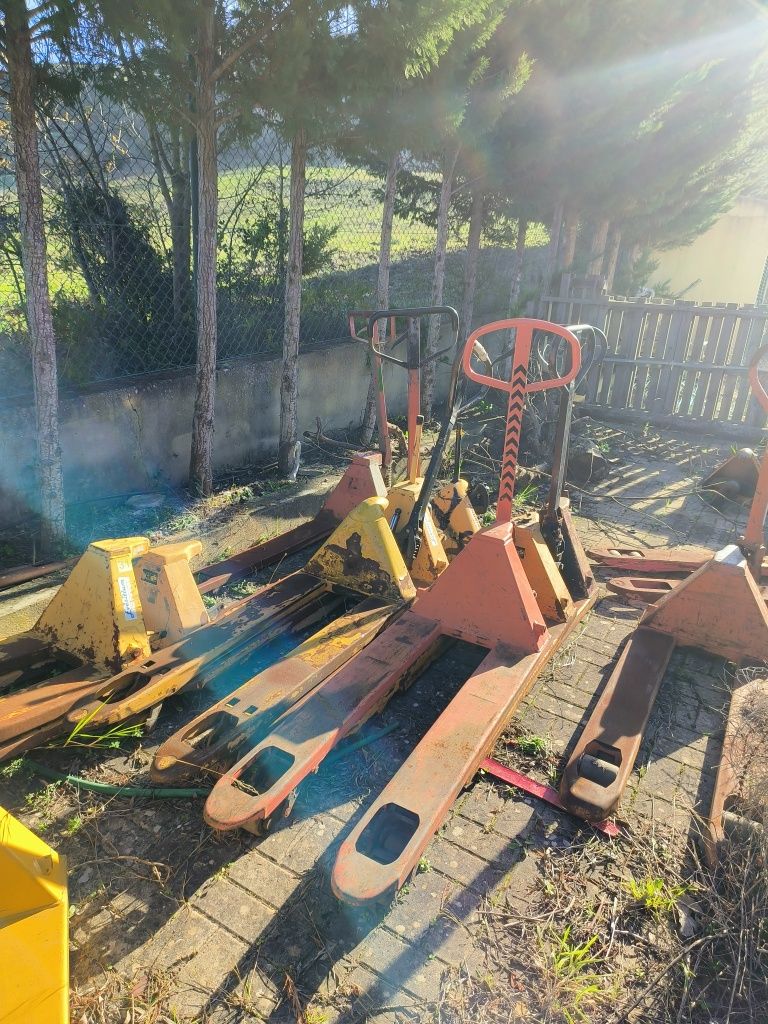 Lote porta paletes avariados