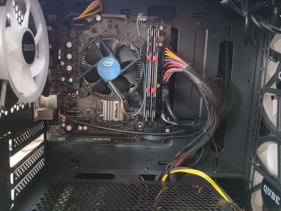 Комплект ASRock H410M-HVS /Intel Core i3-10100/DDR4-2666/SSD