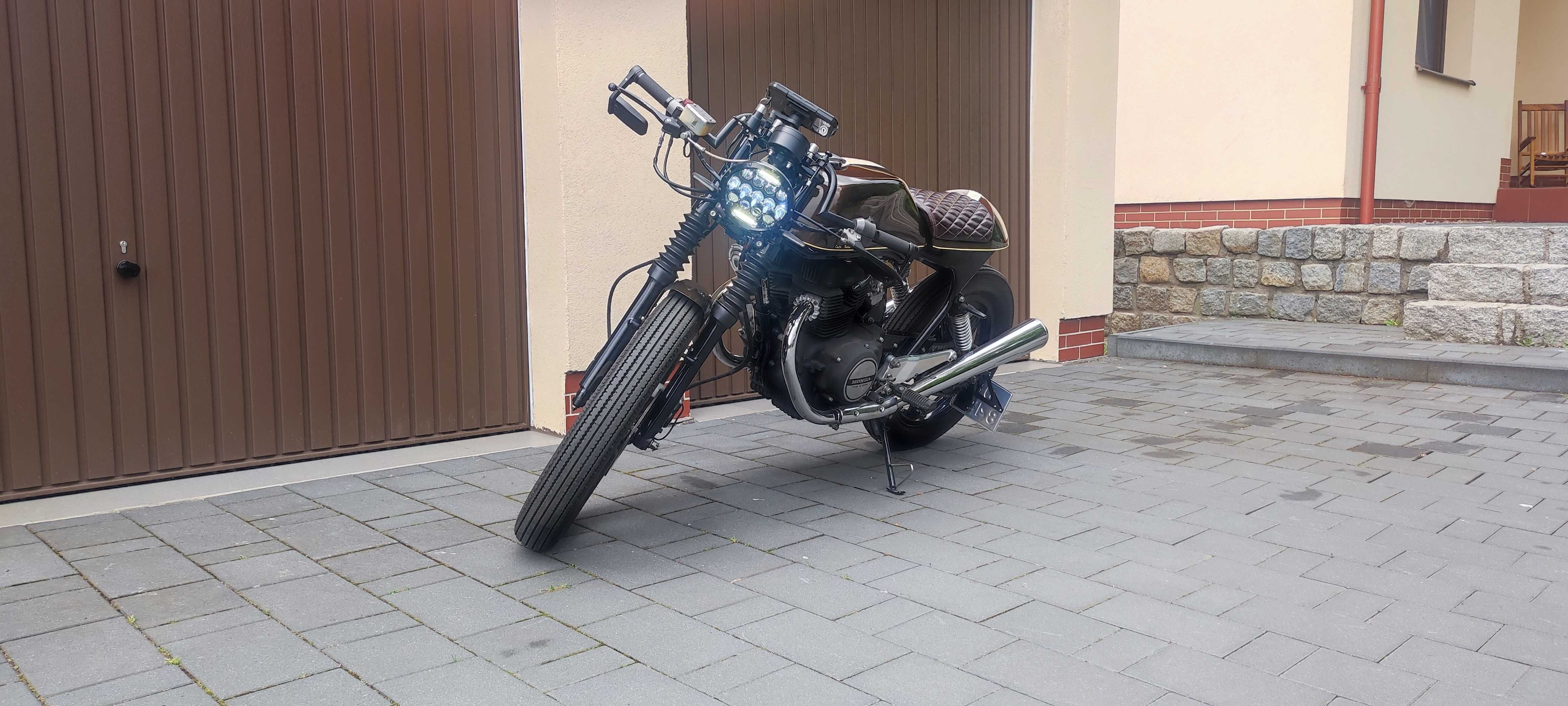 Honda cb 250/400 cafe racer