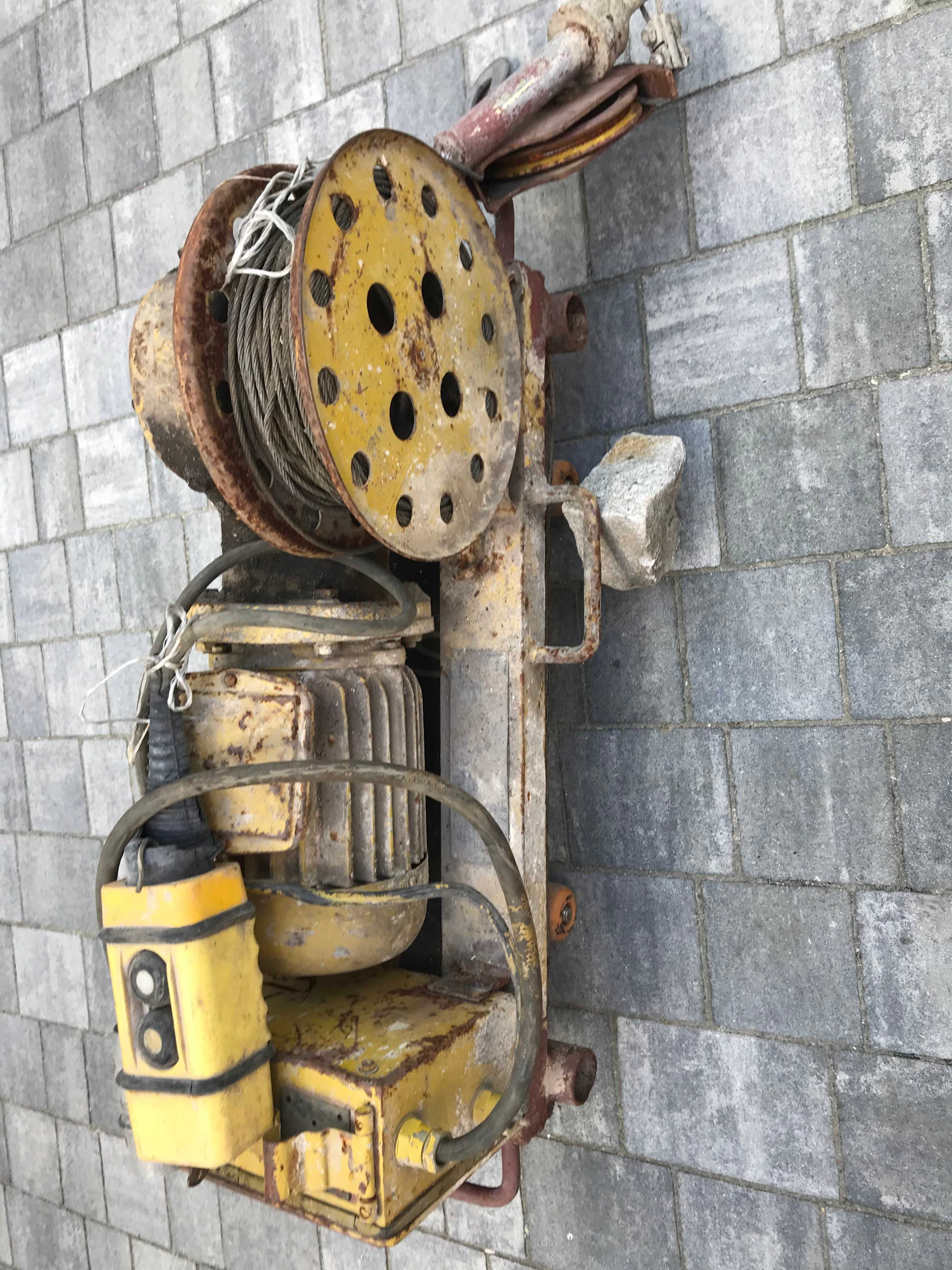 Wciągarka, żuraw budowlany ZBA 380 V, silnik 1,5 kw