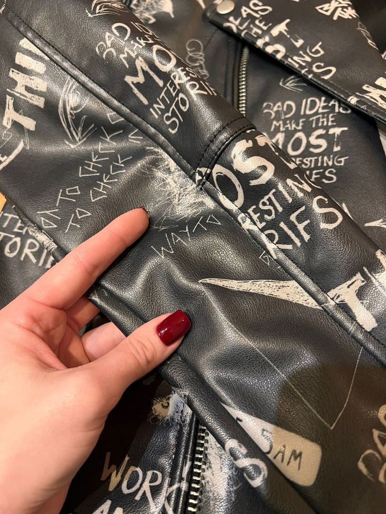Кожана Куртка Zara