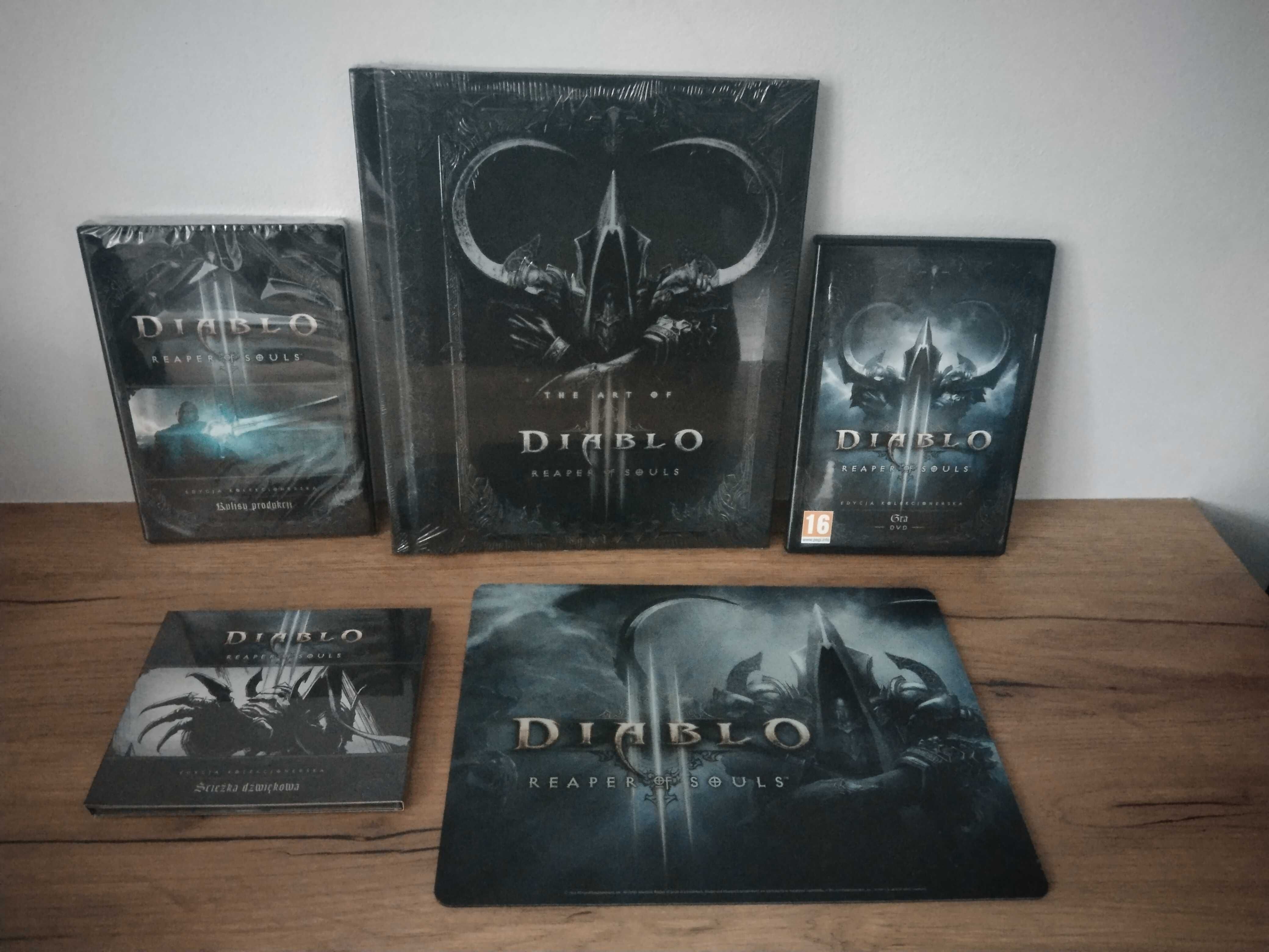 Zestaw 3 gier kolekcjonerskich Diablo Wiedźmin Call of Duty Ghosts