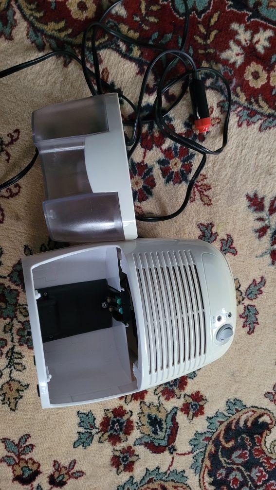 Осушувач повітря 500 мл mini Dehumidifier