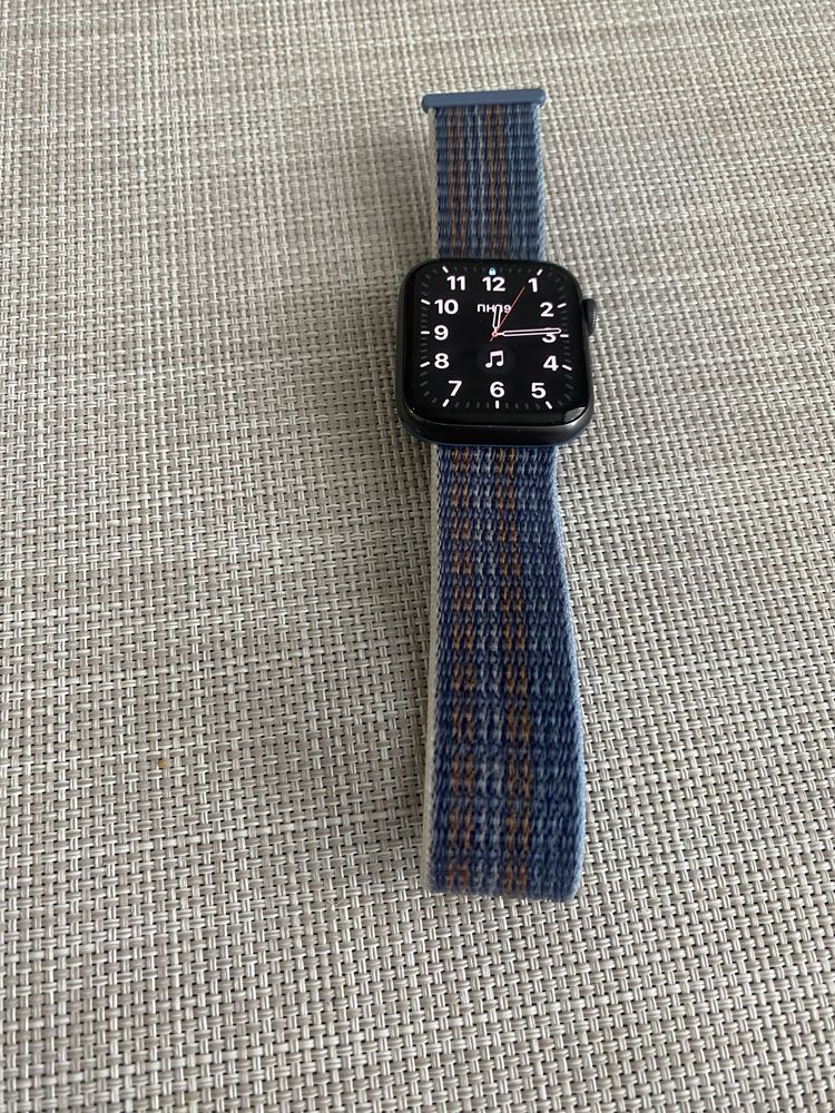 Срочно(торг)Apple Watch se 44 mm(Епл воч)