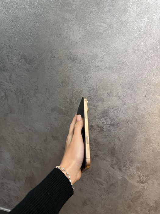 Used IPHONE 16 Pro Max 256 Desert Titanium Nevelock  Дорошенка,28