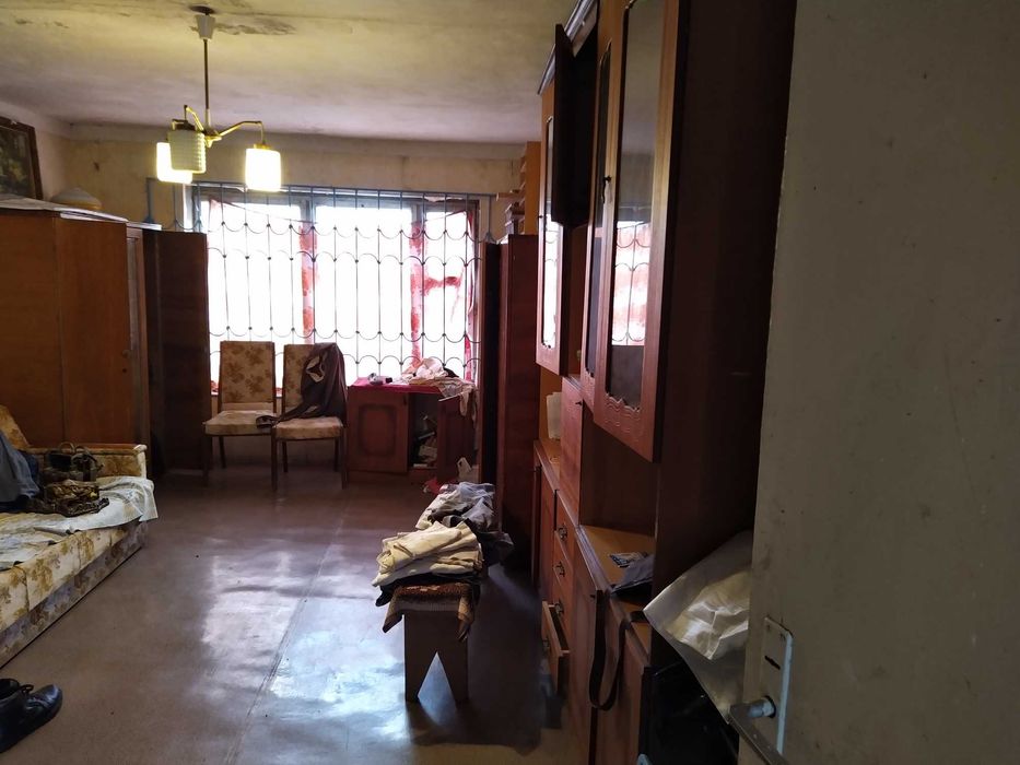 Продам 1/2 дома с земельным участком в с. Петрашёвка Полтавский р-н