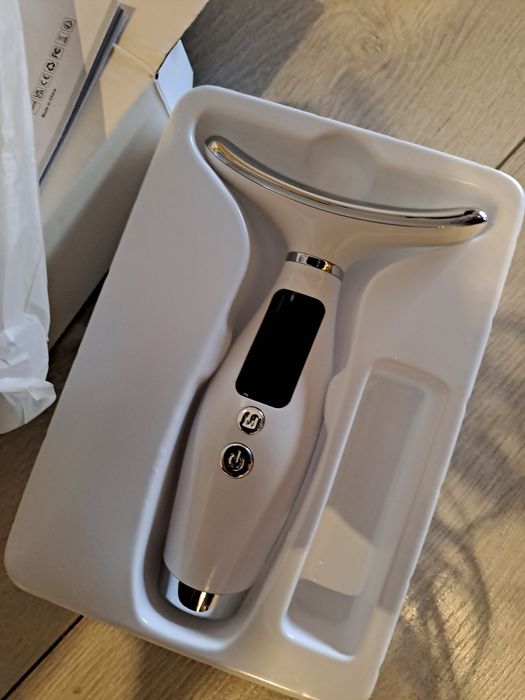 Masażer do twarzy 7 trybów