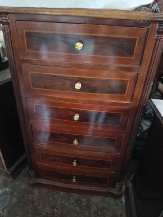 Mobilia para despachar 70€ cada