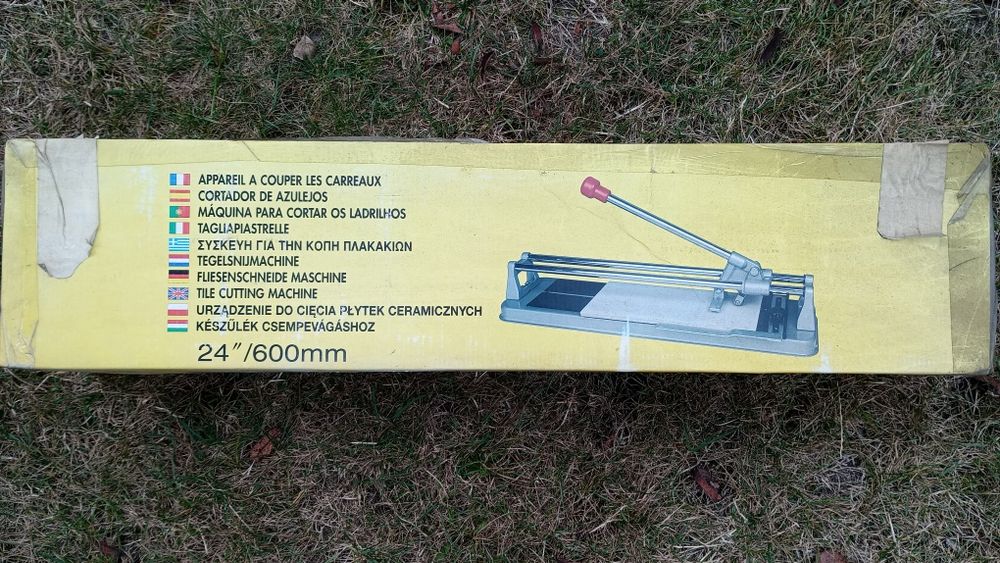 Maszynka do cięcia płytek 24" x 600 mm