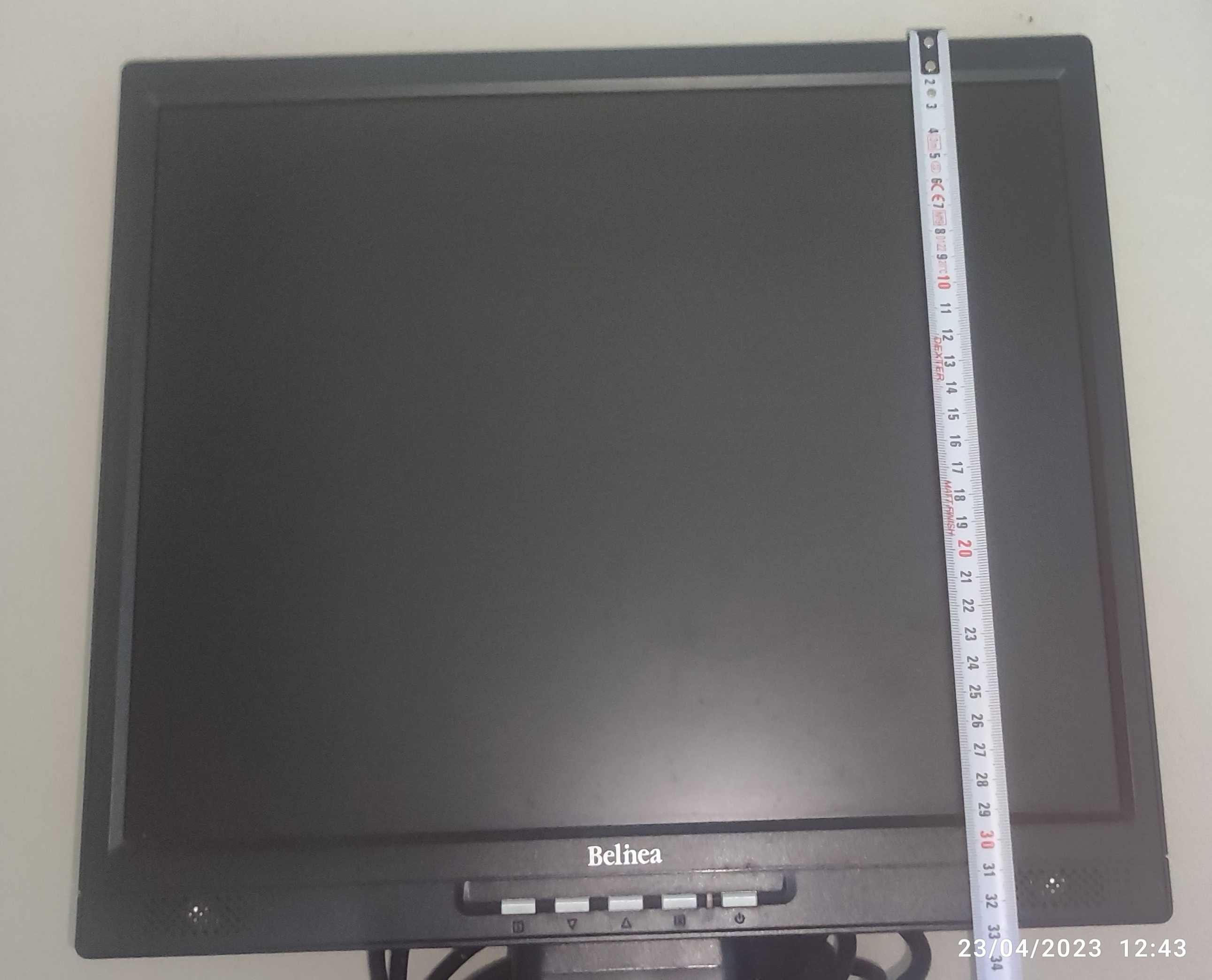 Monitor com colunas
