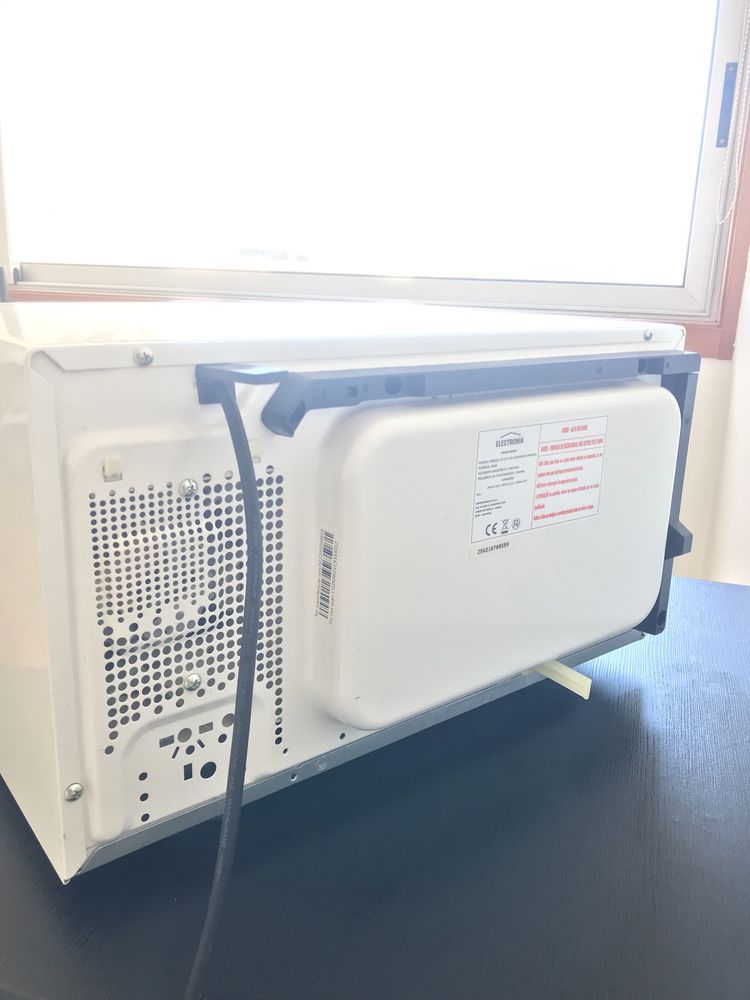 Vendo Microondas Electronia