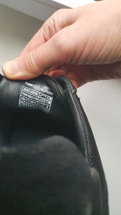 Кросівки Tommy Hilfiger. Шкіряні. Замшеві.