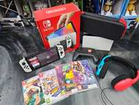 Na bogato Nintendo Switch OLED + 4 gry + Pad Pro Controller + Słuchawk