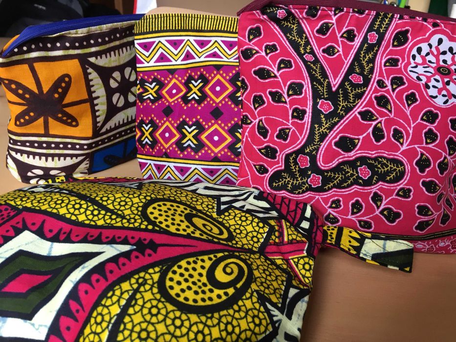 bolsas em capulana (vários tamanhos)