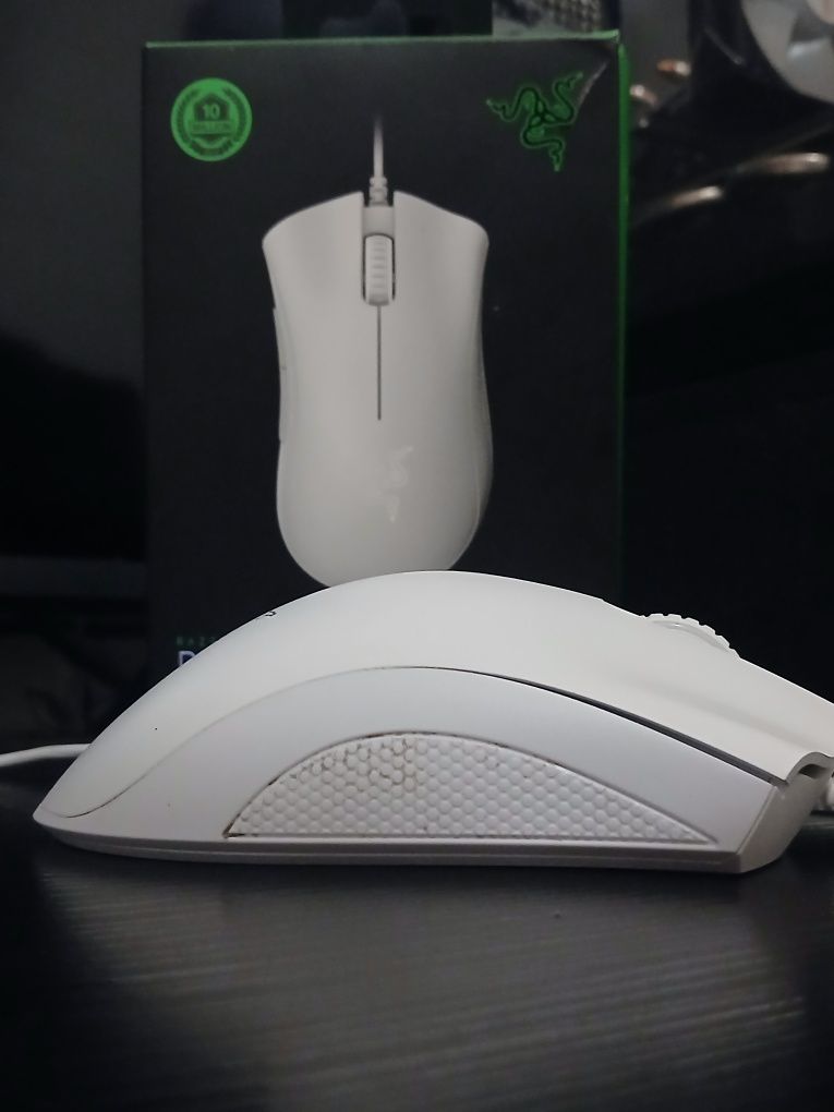 Rato Razer Deathadder Essential White