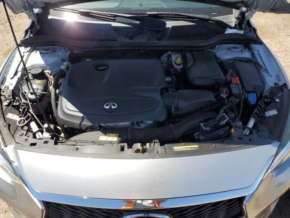 2017 Infiniti QX30 BASE