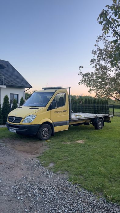 Autolaweta pomoc drogowa, uslugi transportowe 24/7