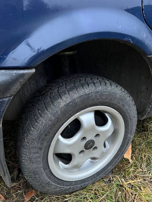 Wolksvagen Passat B4 1,8 моно інжектор