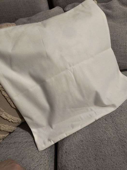 Poszewka na poduszkę w sowy

2 szt w komplecie