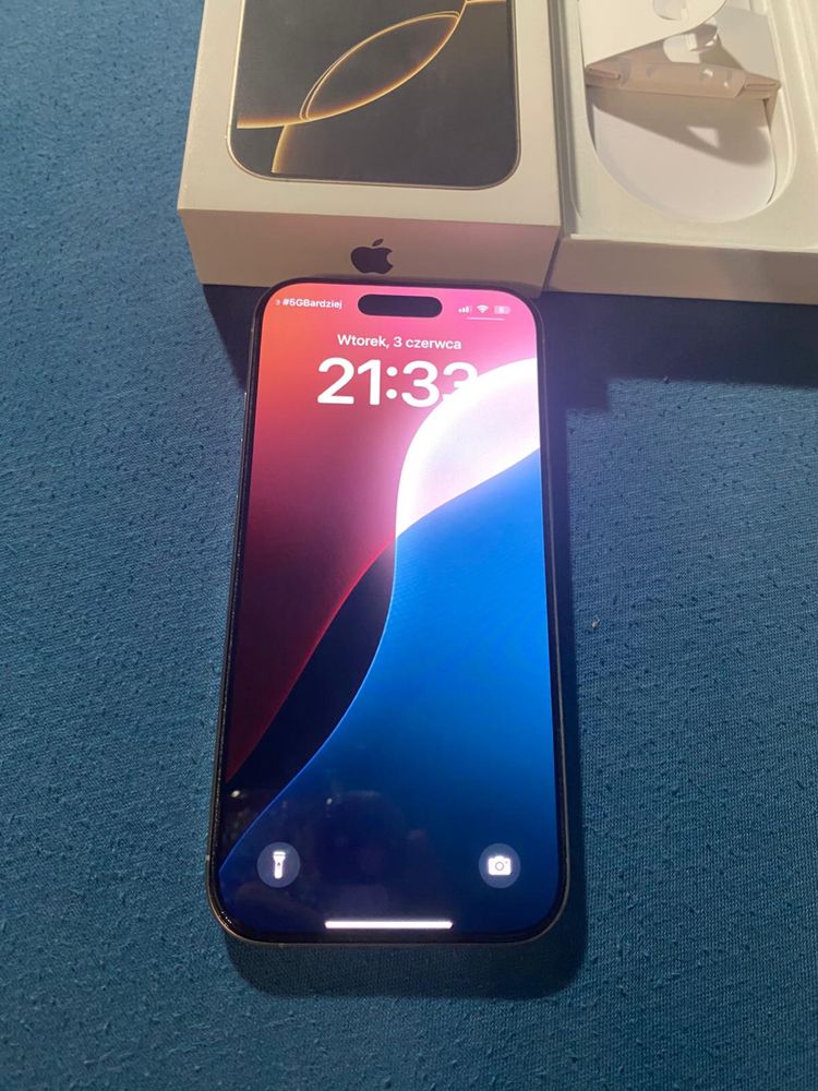 Iphon 16pro jak nowy