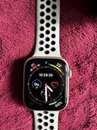 Apple watch 7 45mm Nike