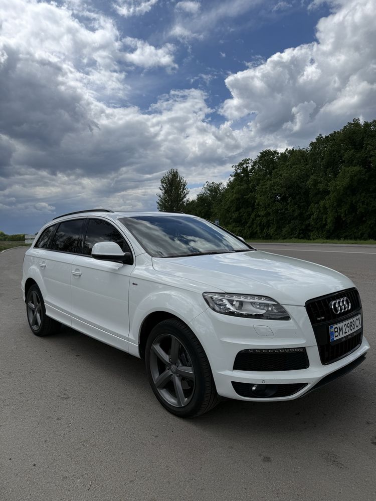 Audi Q7 4.2 tdi s-line в ідеальному стані.