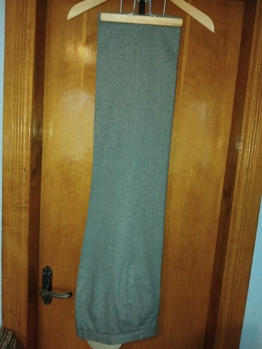 Костюм мужской тройка52 размер.рост3-4