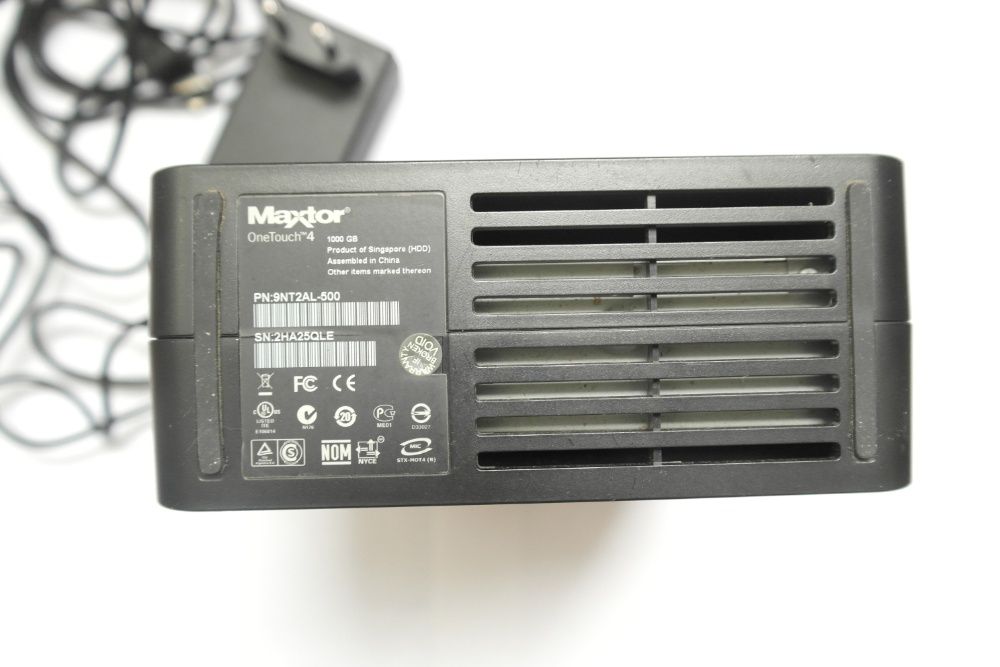 Внешний накопитель Maxtor OneTouch 4 - 1000GB