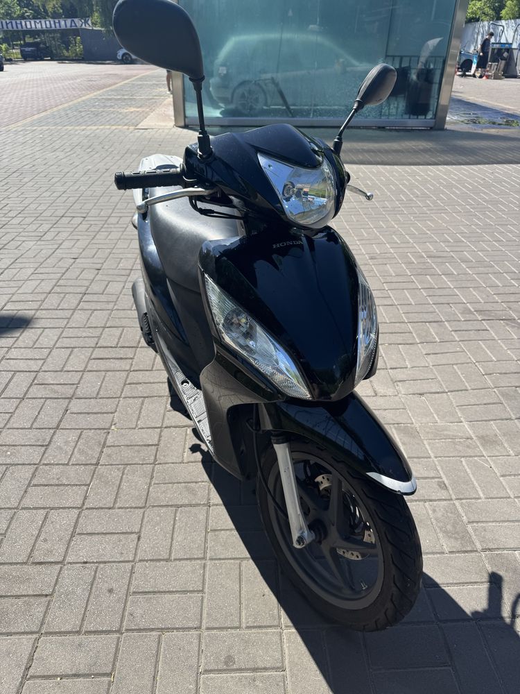 Продам  скутер, мопед Honda Dio 110 jf-31