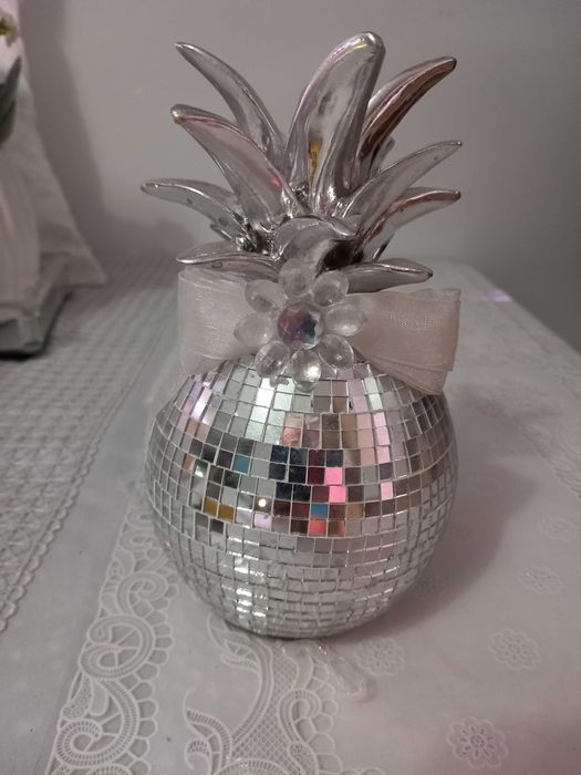 Dekoracja, ozdoba srebrna, świecznik