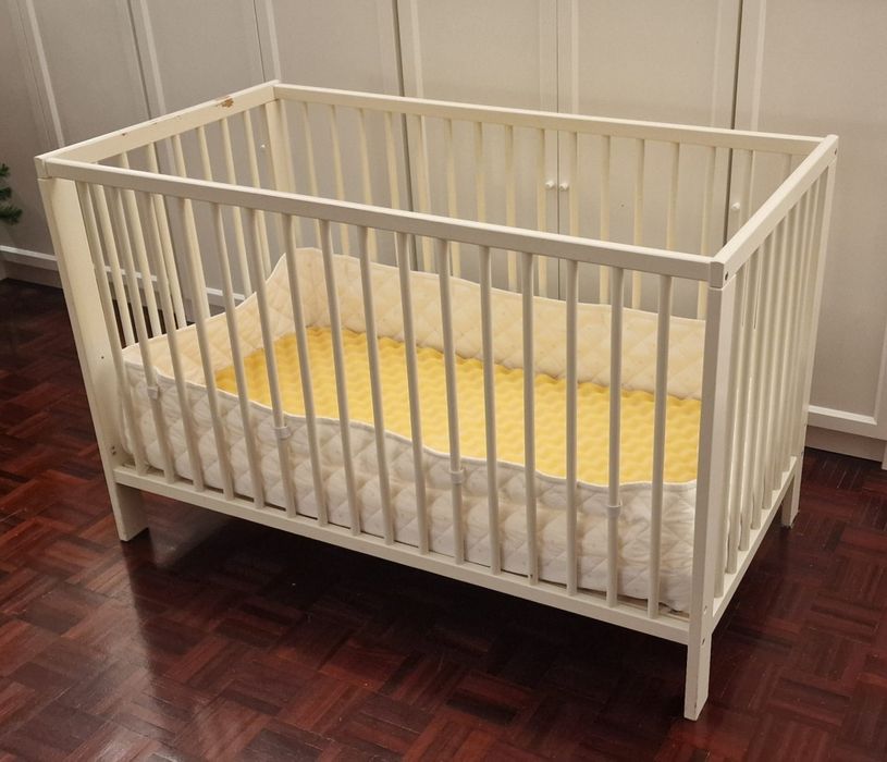 Vendo Berço/cama de grades