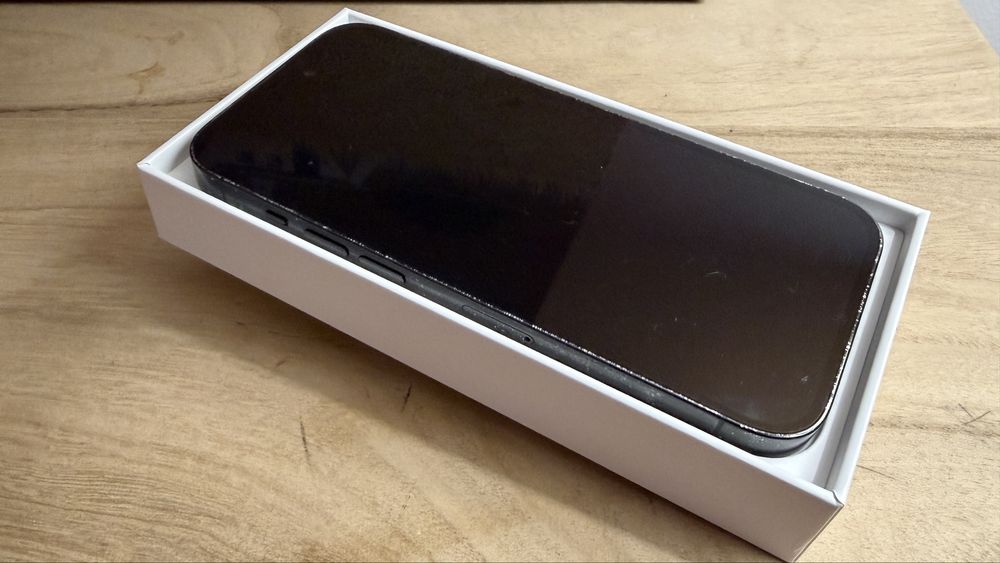 iPhone 14 Pro 256 + 2 Micro Wireless